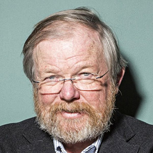 Bill Bryson headshot