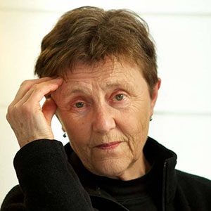 Helen Garner headshot